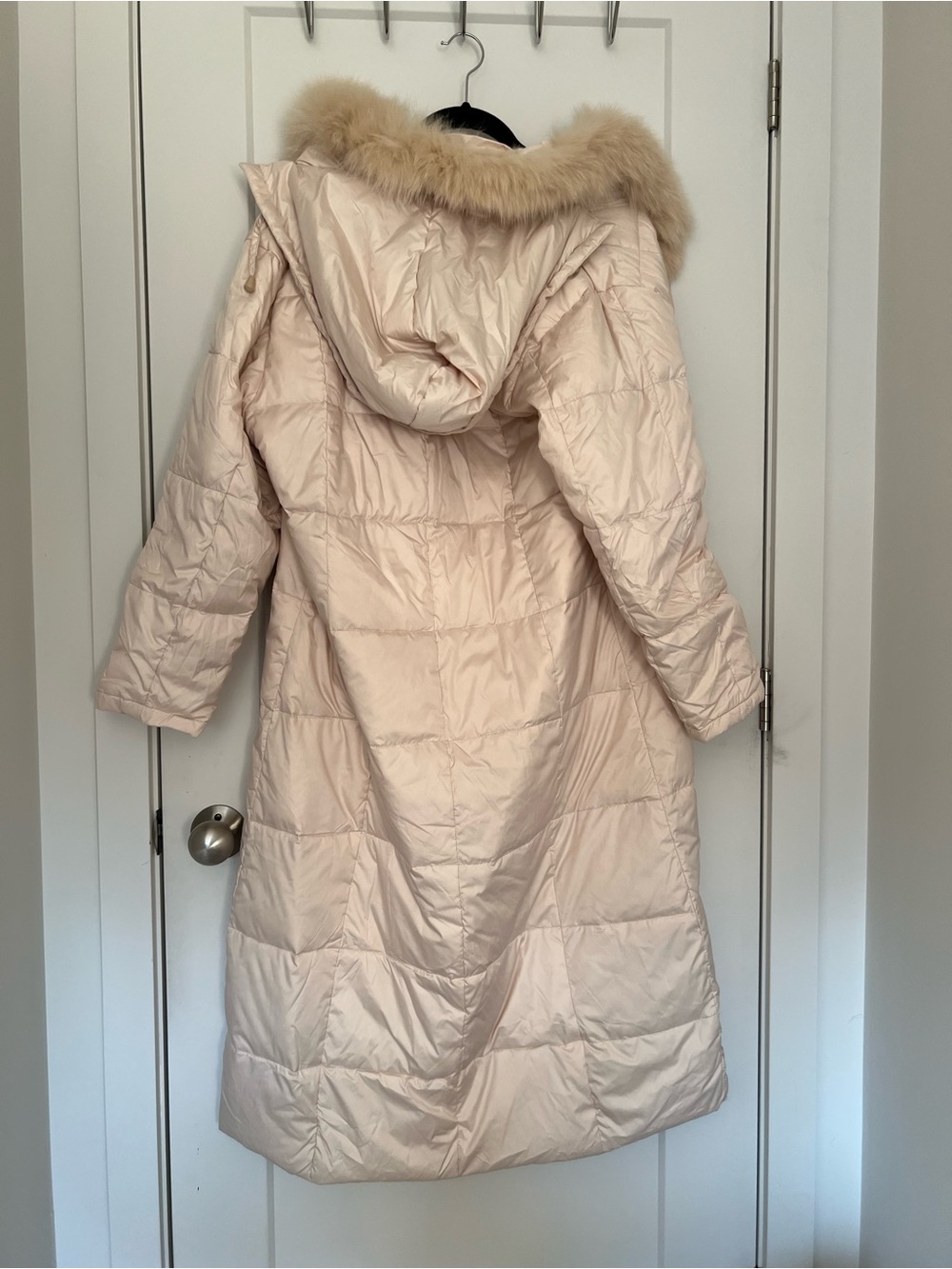 Cream coat - Picture 2 of 3